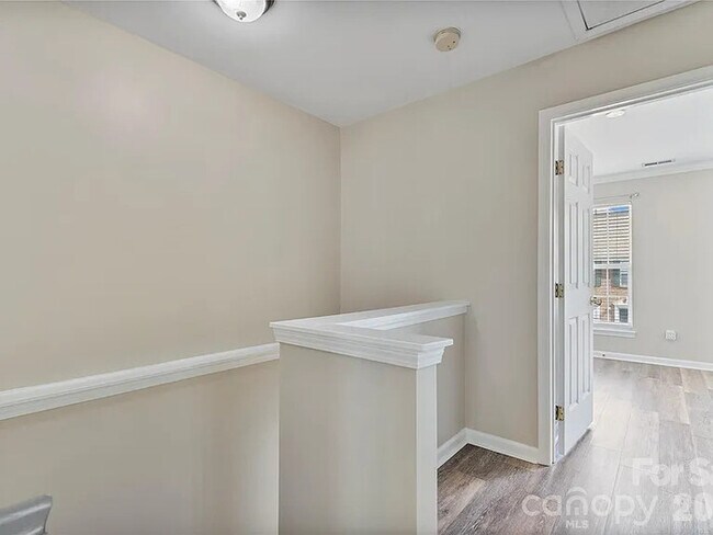 Building Photo - Earn Wealth While Leasing – Like a Homeowner – Lease to Own