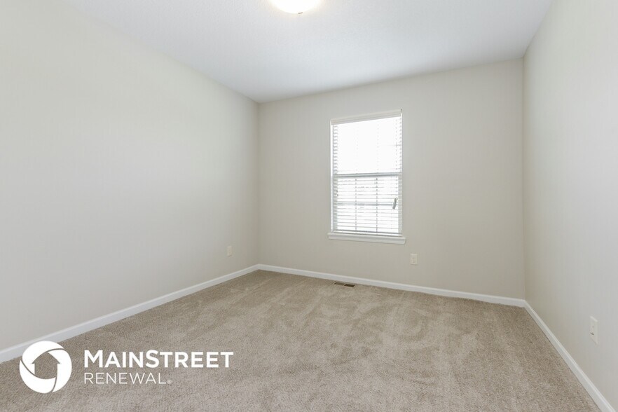 Building Photo - 801 Emerson Dr