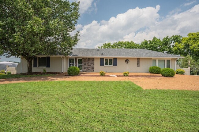 Building Photo - 389 Green Harbor Rd