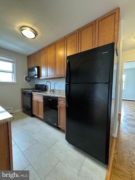 Building Photo - 945 N Barton St