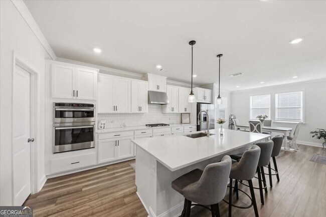 Building Photo - 3939 Alderstone Dr