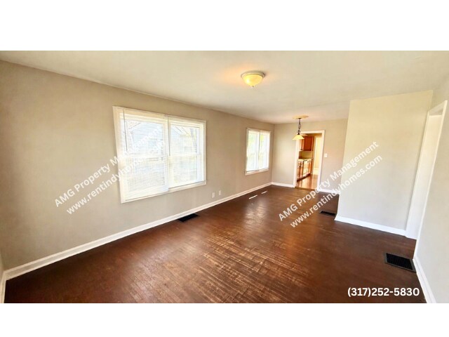 Building Photo - EAST//CENTER TOWNSHIP, Great renovated home!!