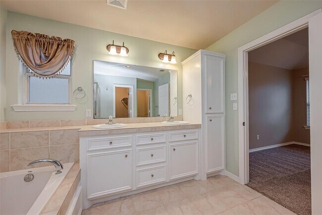 Building Photo - 159 Snug Harbor Dr