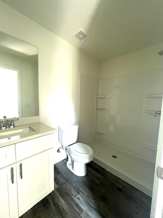 Building Photo - Available Now!! NW CAPE CORAL - 4 Bedrooms - 3 Bathrooms - 2 Car Garage