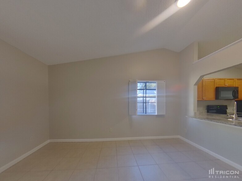 Building Photo - 191 Summerset Dr