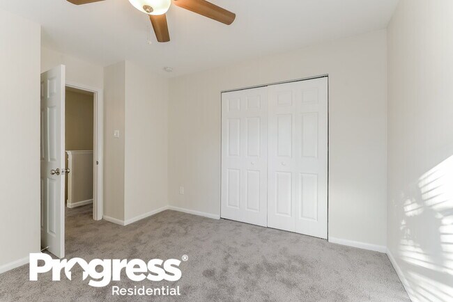 Building Photo - 508 Loch Lomond Dr