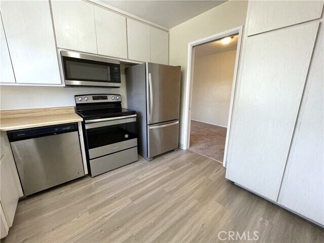 Building Photo - 21 Alamitos Ave