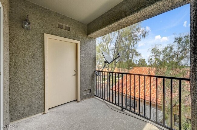 Building Photo - 8324 W Charleston Blvd