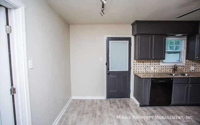 Building Photo - 4416 43rd St