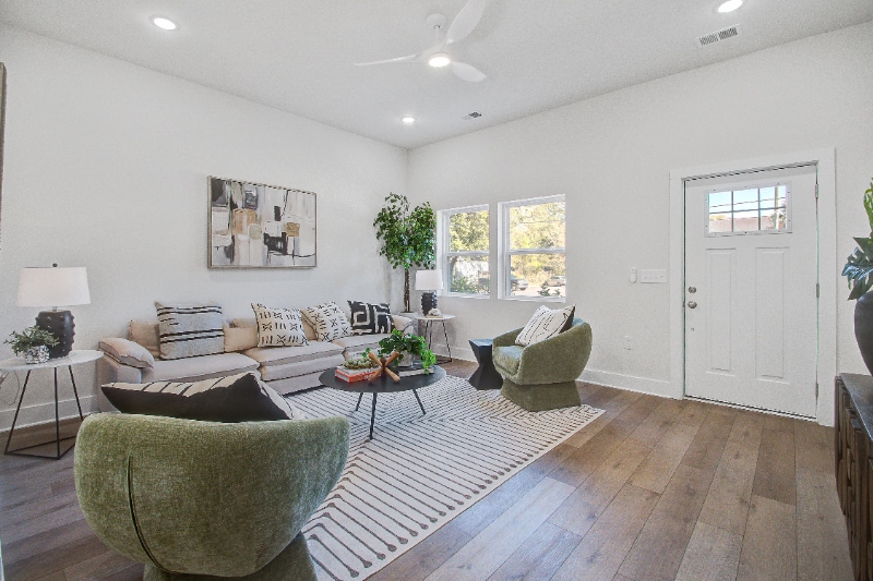 Building Photo - 5739 Murray Dr