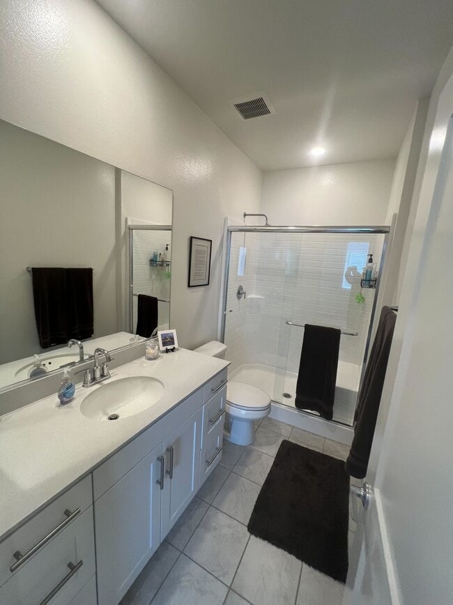 Building Photo - Modern 1-Bedroom Condo in Ontario Ranch wi...