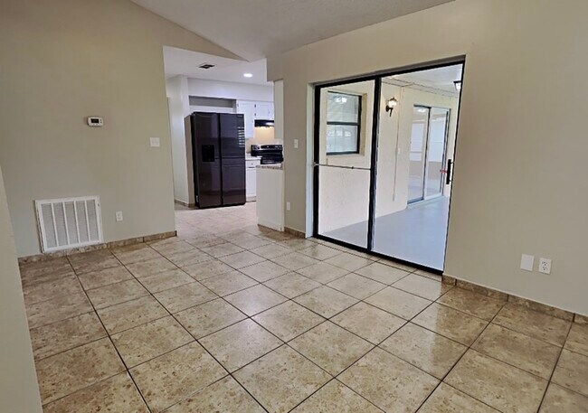 Building Photo - 266 Magellan Dr