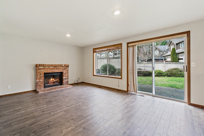 Building Photo - 4521 186th Ave SE