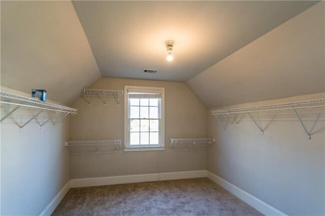 Building Photo - 8465 Bethel Ridge Ct