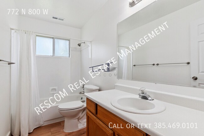 Building Photo - 772 N 800 W