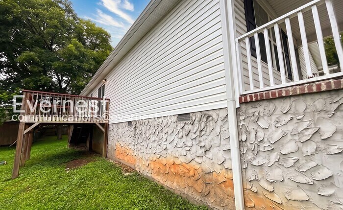 Building Photo - 61 Corley Ave