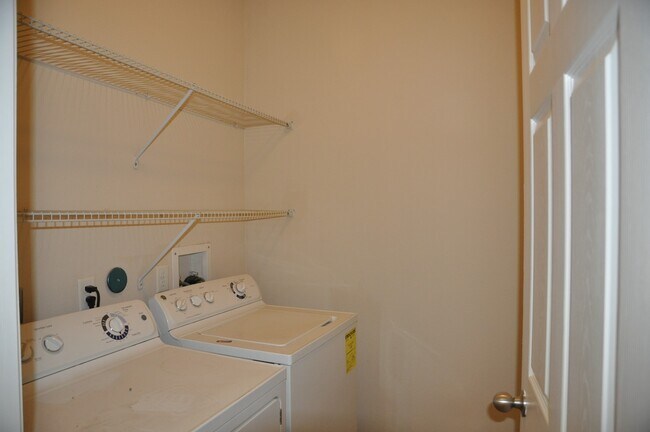 Building Photo - 20913 Sunrise Pine View Ln