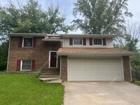 Building Photo - Inviting 3 Bed 2 Bath House