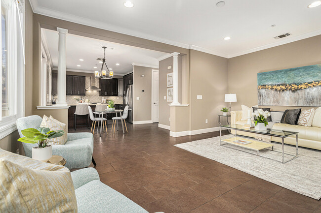 Building Photo - 203 Seacliff Way