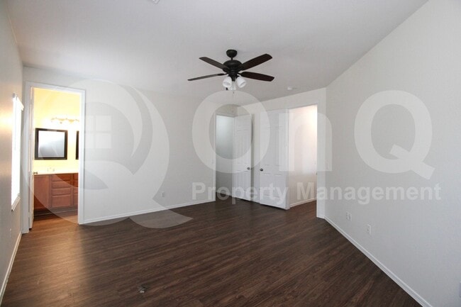 Building Photo - 2839 W Allens Peak Dr