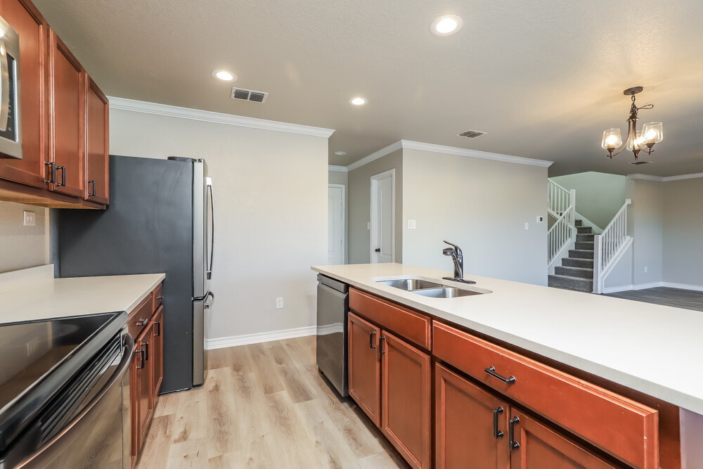 Building Photo - 7727 Heavenly Arbor