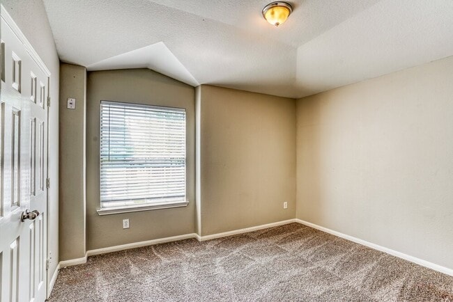 Building Photo - 15811 Granite Mountain Trail