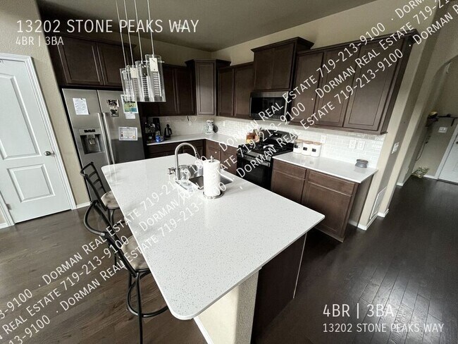 Building Photo - 13202 Stone Peaks Way