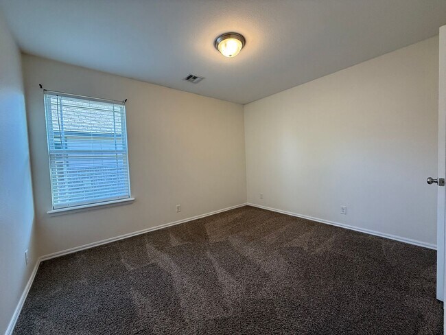 Building Photo - FOR LEASE | Jenks Home | 4 Bed, 2.5 Bath $...