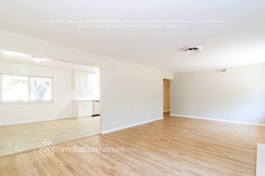 Building Photo - 4736 Cameron Ranch Dr