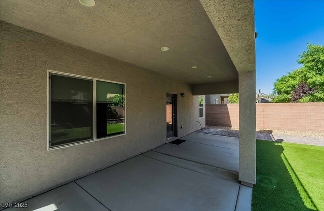 Building Photo - 8078 Encanterra Rd