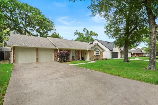 Building Photo - 10502 Timberwood Dr