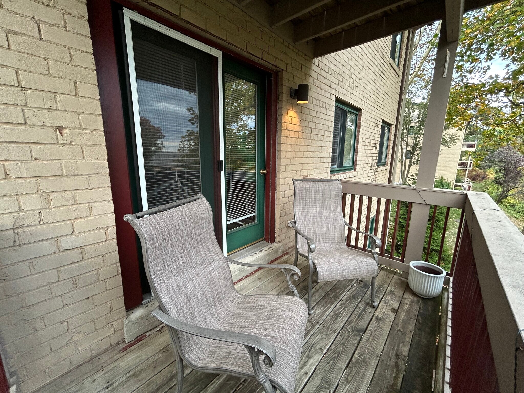 Building Photo - 4003 Eastview Ln