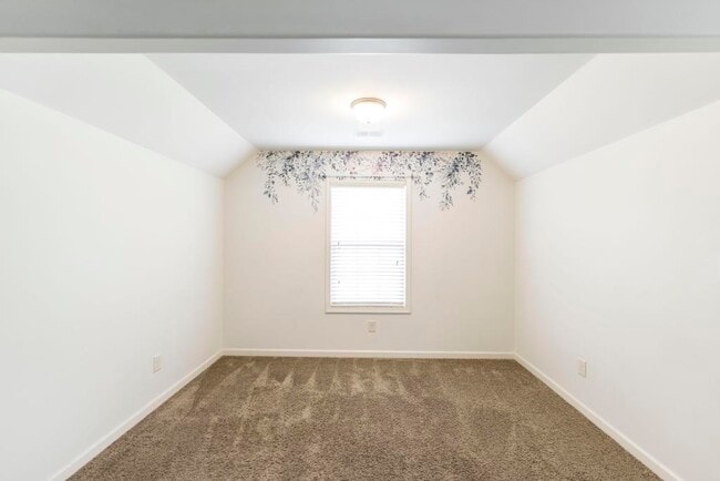 Building Photo - 107 Pocono Court