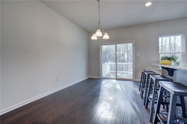 Building Photo - 429 Crofton Village Terrace