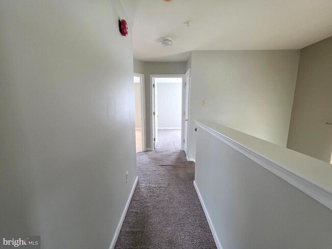 Building Photo - 347 Glenn Rose Cir