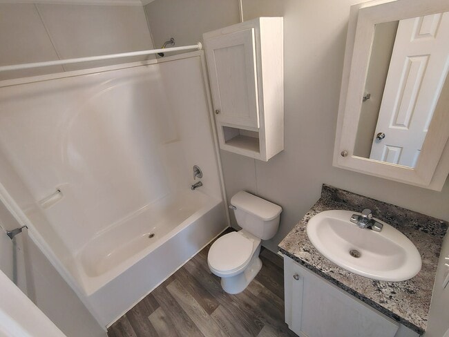 Building Photo - 5149 Tokay Dr