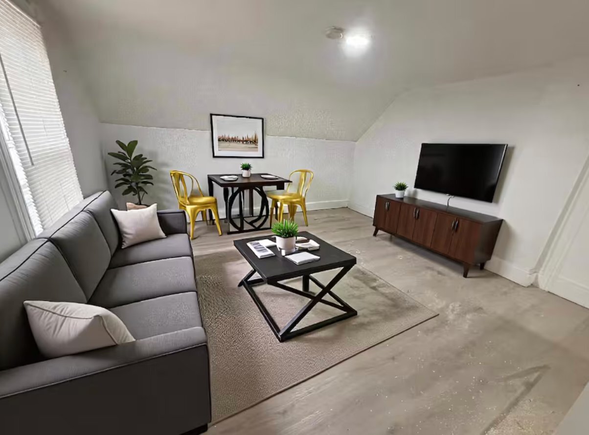 Building Photo - 1309 Wabash St