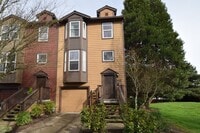 Building Photo - 232 NE 76th Ave