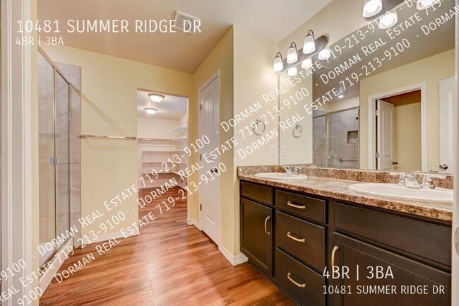 Building Photo - 10481 Summer Rdg Dr