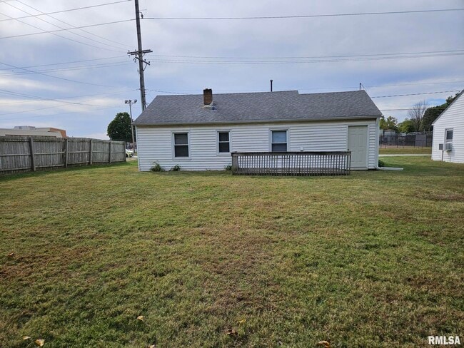 Building Photo - 3906 Archer Dr