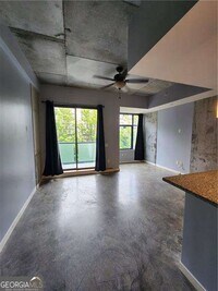Building Photo - 335 W Ponce de Leon Ave