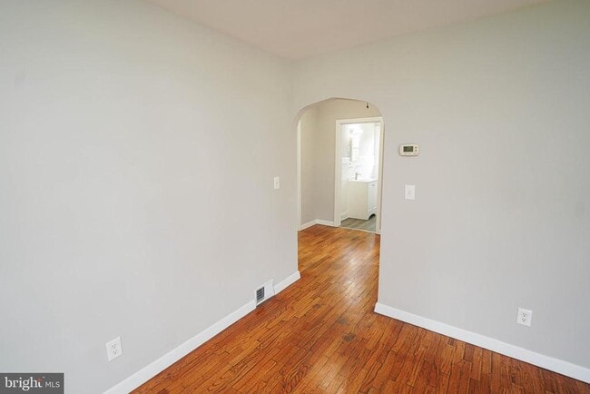 Building Photo - 737 Magnolia Dr