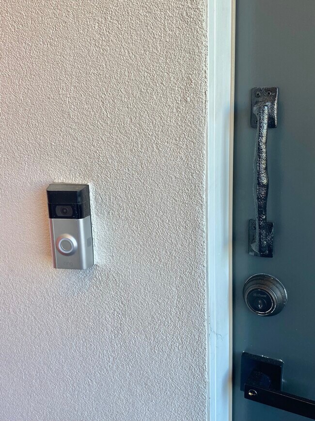 Building Photo - 2251 38th Ave