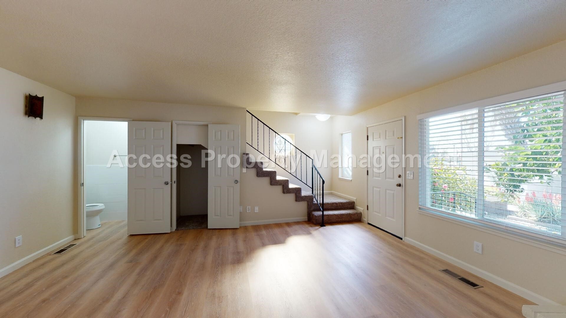 Building Photo - 237 Starr Ave