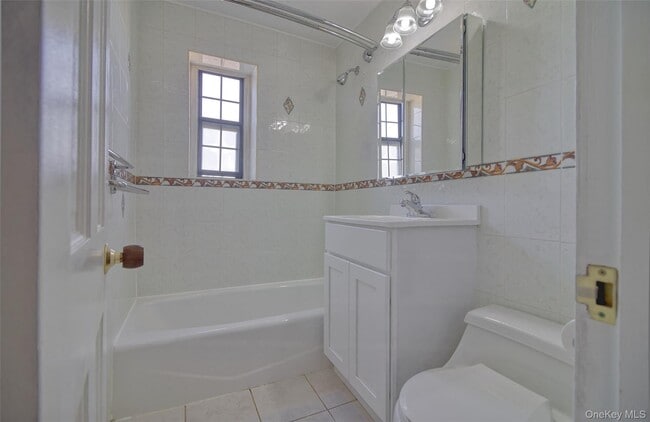 Building Photo - 78-35 147th St