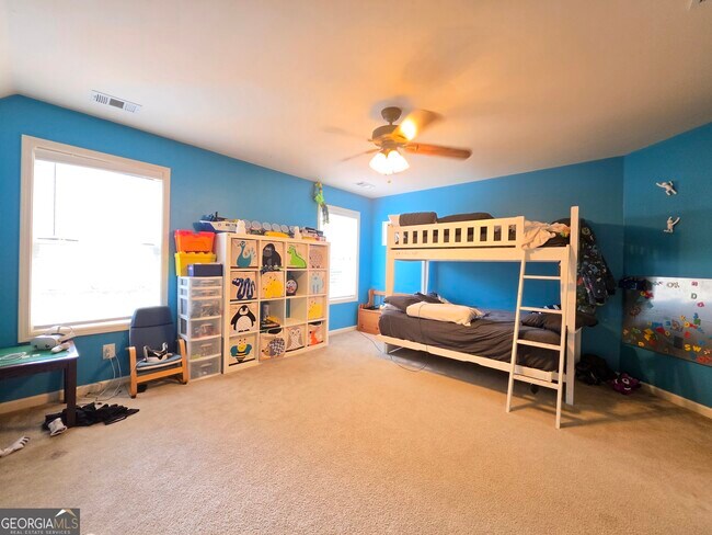 Building Photo - 94 Courtland Dr