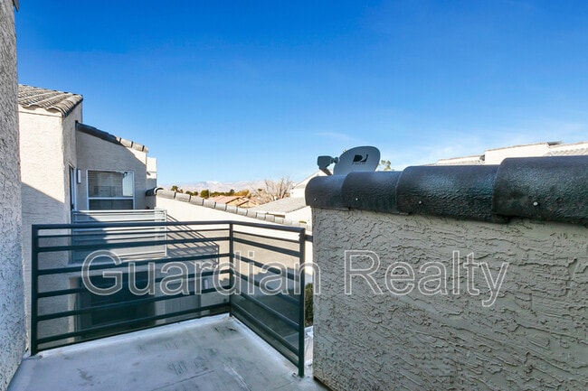 Building Photo - 6250 W Flamingo Rd