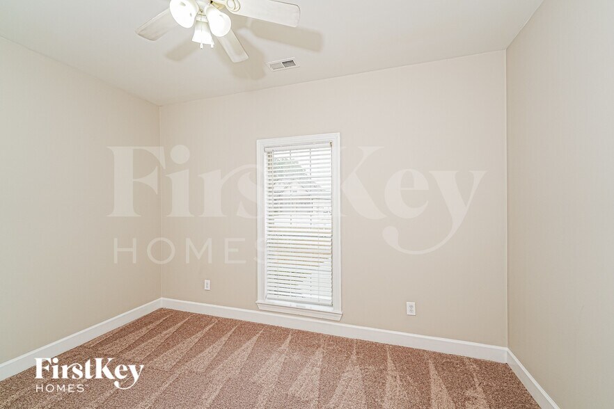 Building Photo - 388 Waterford Cove Trail