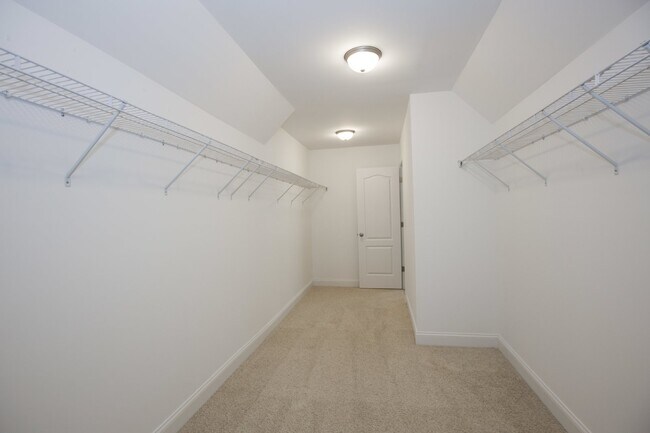 Building Photo - Charming 4 Bedroom Rental Home with Spacious Layout in Carthage, NC!