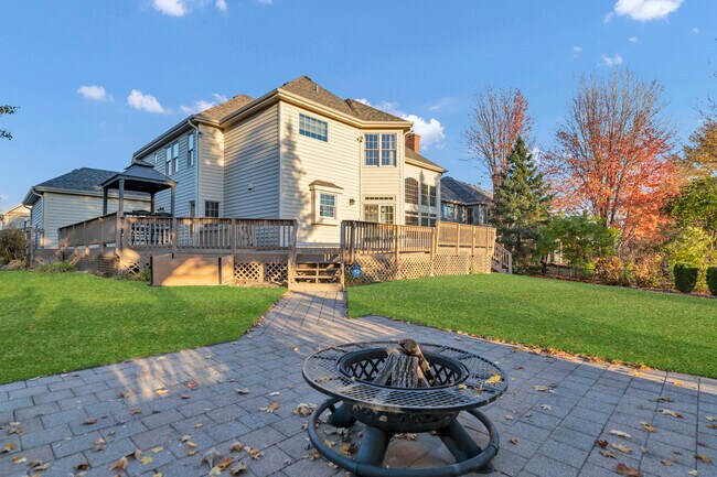 Building Photo - 4N550 School Rd